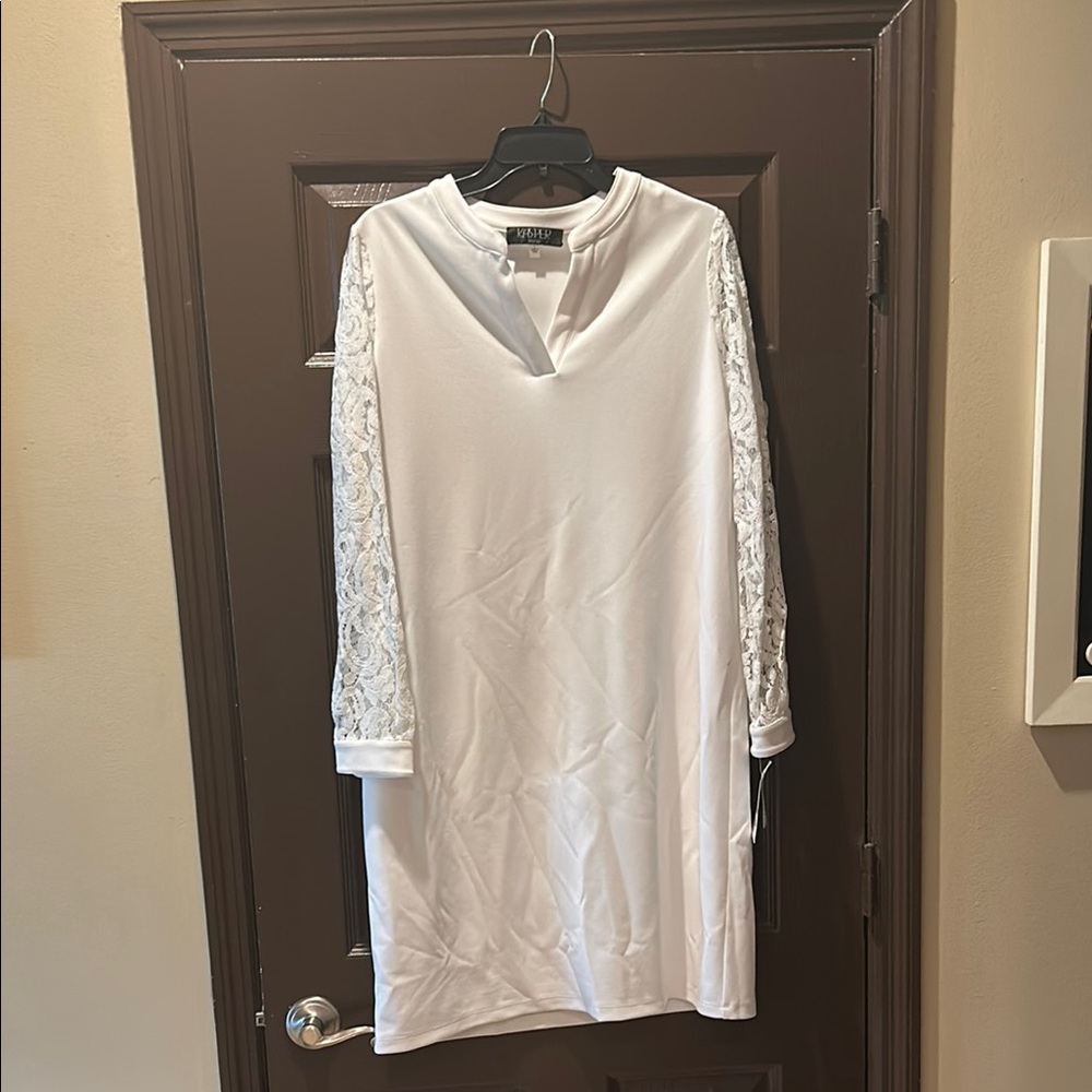 Kasper Elegant Cream Dress